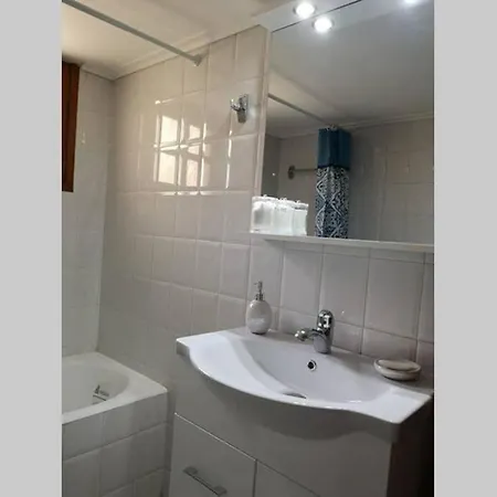 Village View Apartman *